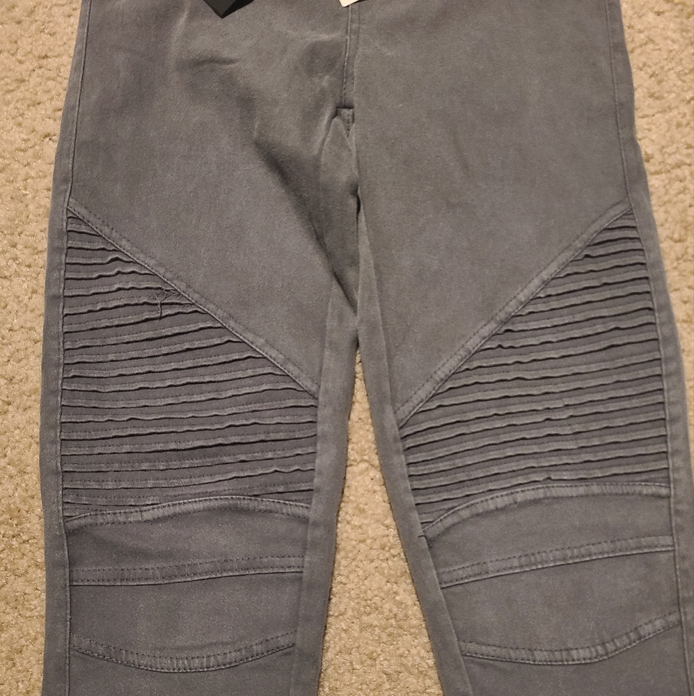 NWT Beulah Jeggings - Size Small